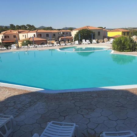 Surf House Mirice Appartement Vignola Mare Buitenkant foto