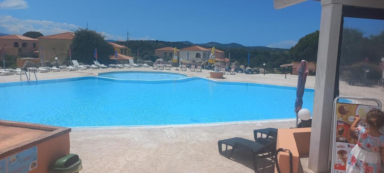 Surf House Mirice Appartement Vignola Mare Buitenkant foto