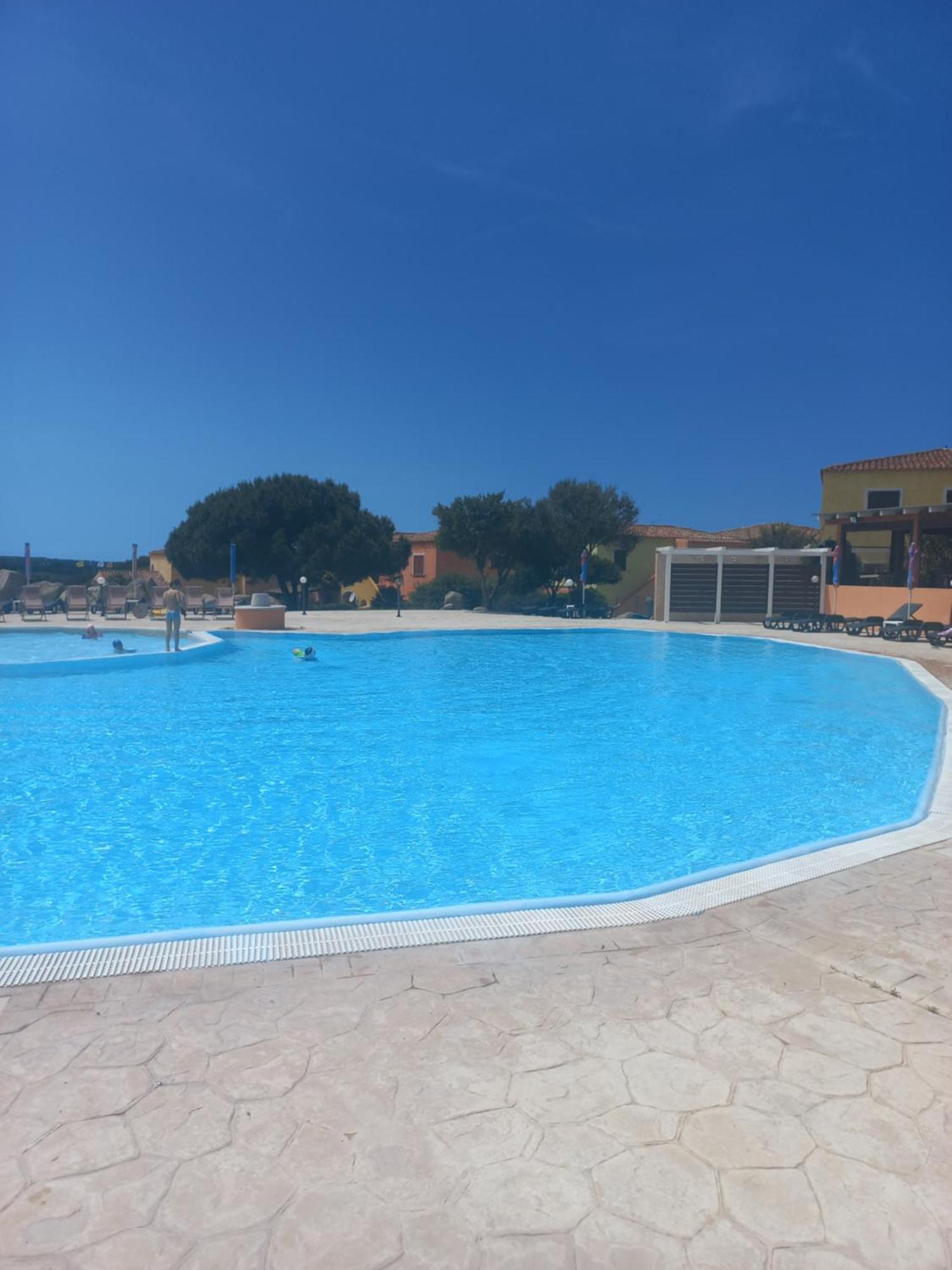 Surf House Mirice Appartement Vignola Mare Buitenkant foto