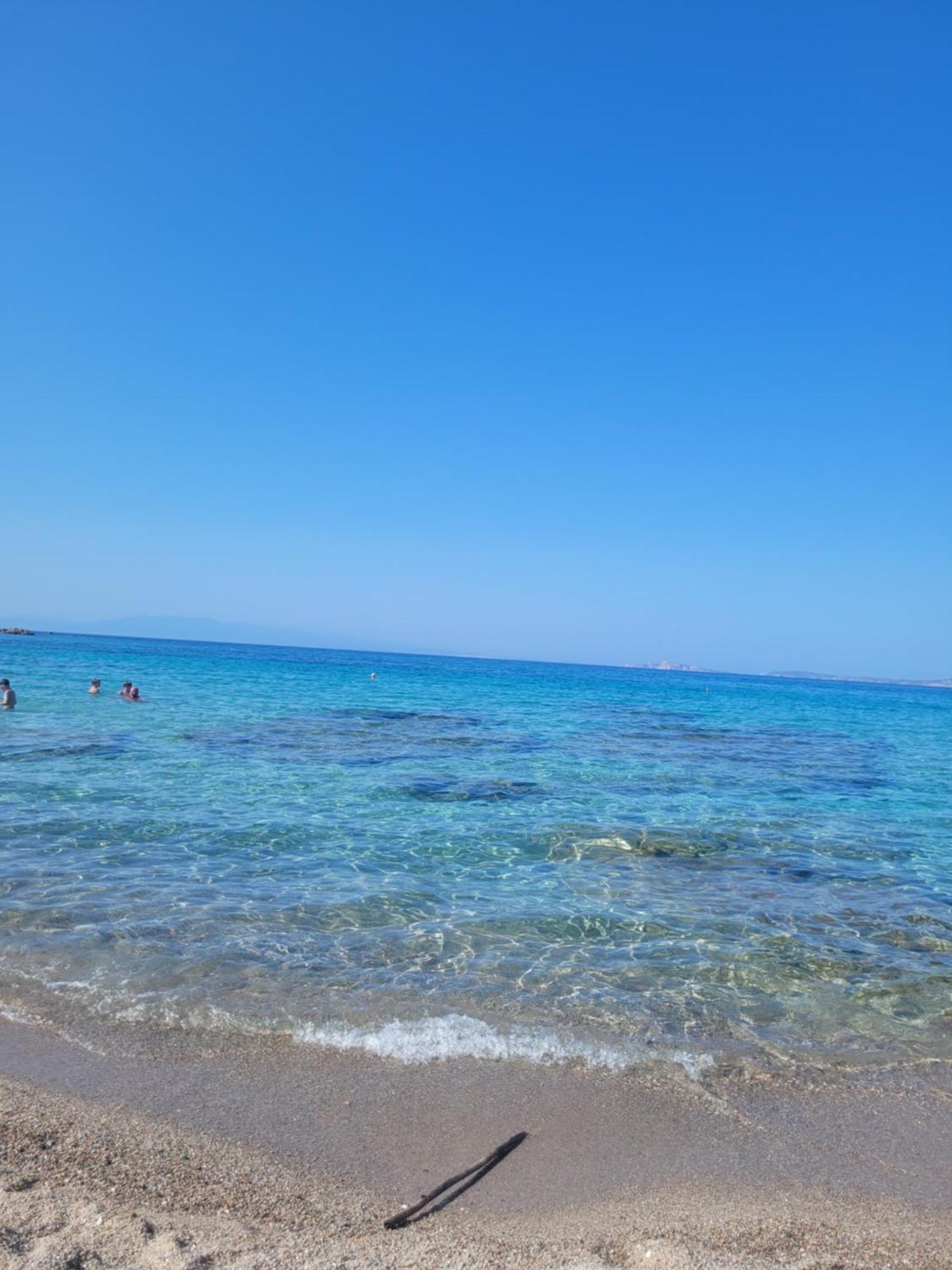 Surf House Mirice Appartement Vignola Mare Buitenkant foto