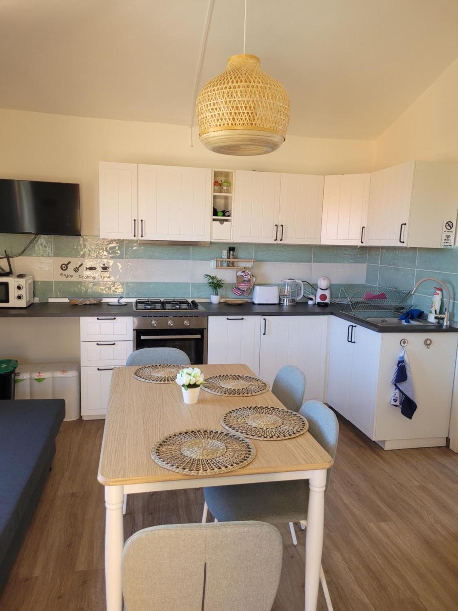 Surf House Mirice Appartement Vignola Mare Buitenkant foto